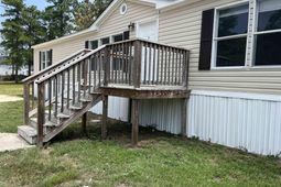 140 Castleville Courts photo 4