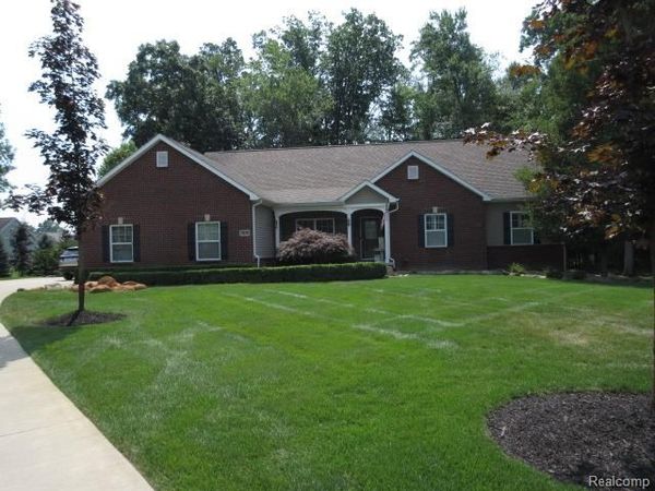 7876 Donegal Court , Tyrone Township, Mi 48430