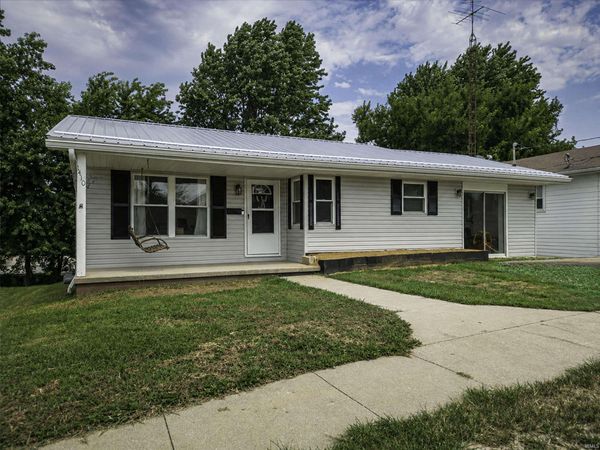 1410 E Poplar Street, Petersburg, IN 47567