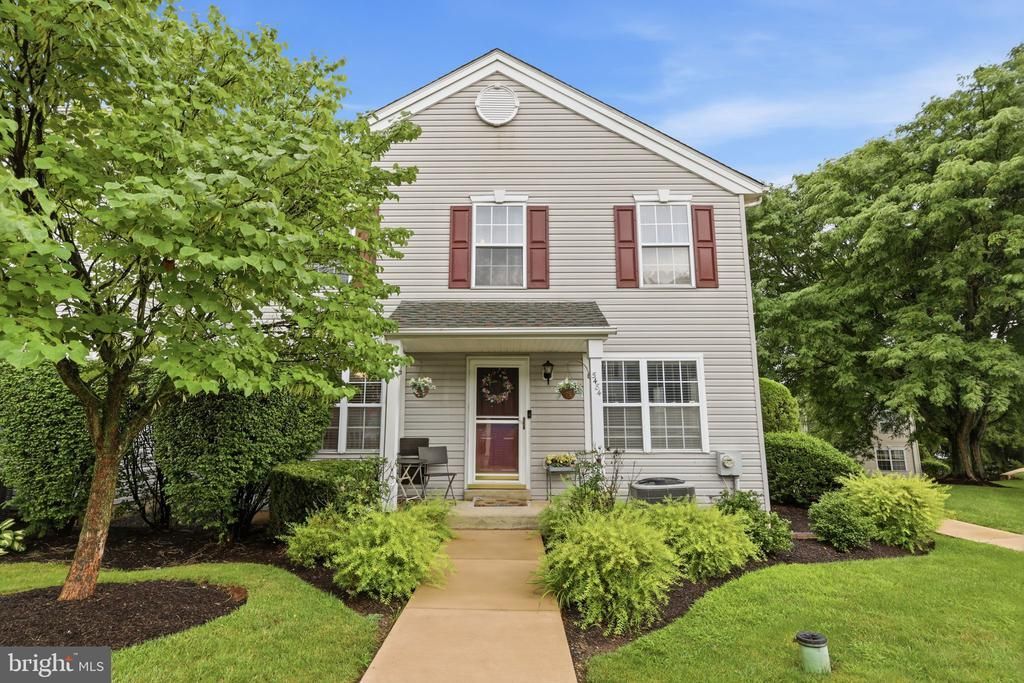 5484 RINKER CIRCLE, DOYLESTOWN, PA 18902