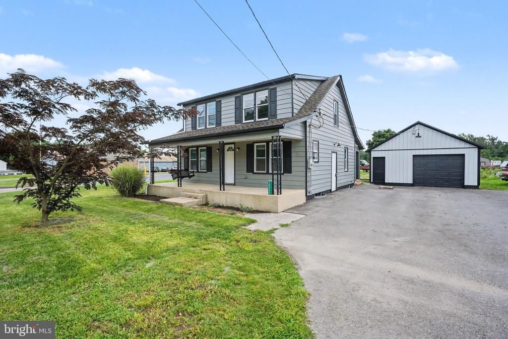 10992 ROXBURY ROAD , ORRSTOWN, PA 17244