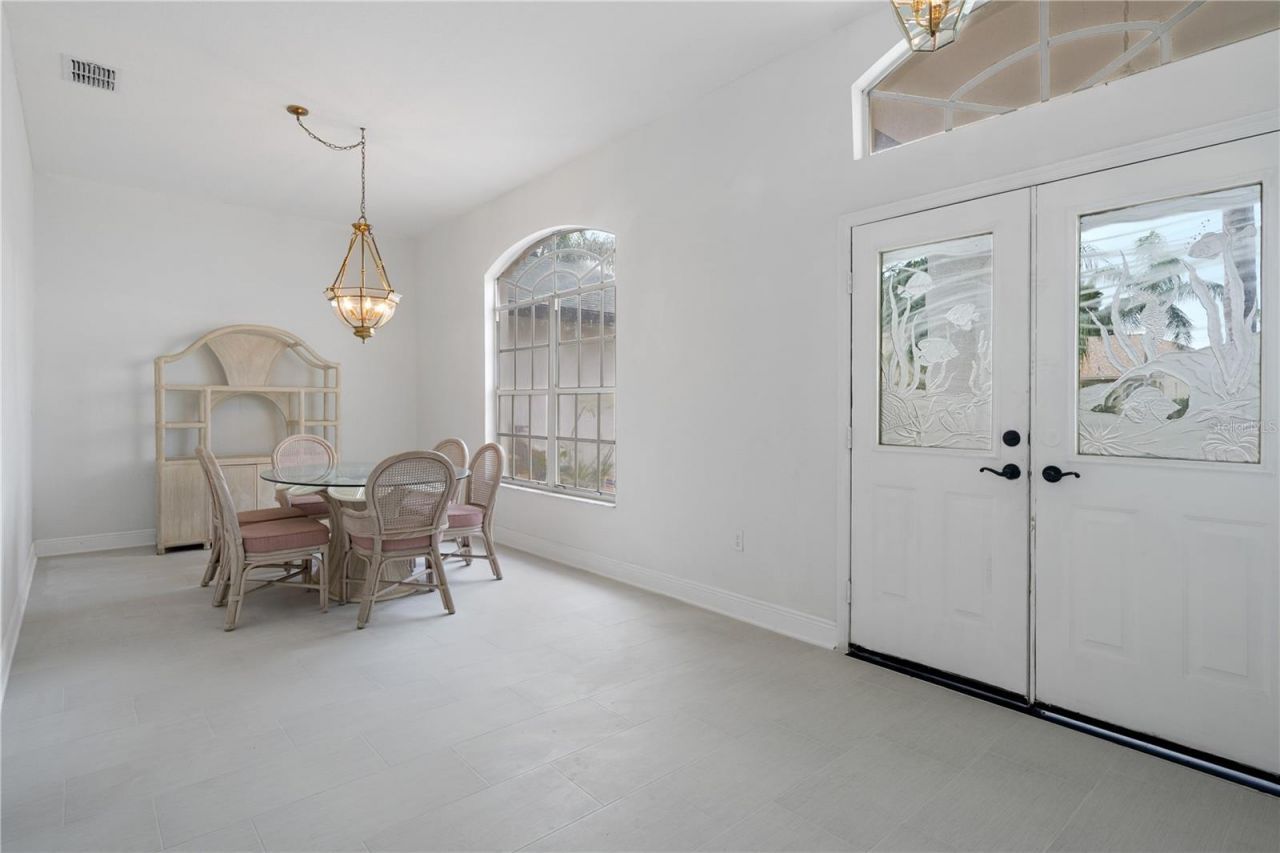 3239 Glenwood Circle , Holiday, FL 34691 Photo