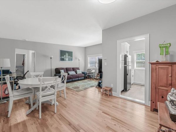 4 Rose Street , Unit 2B, Oceanside, NY 11572