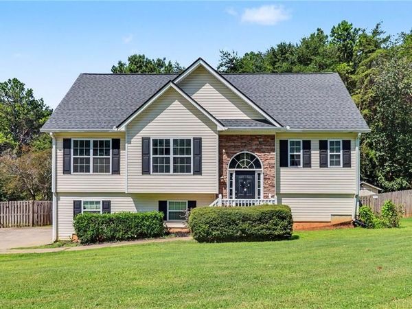 20 Hopkins Breeze, Adairsville, GA 30103