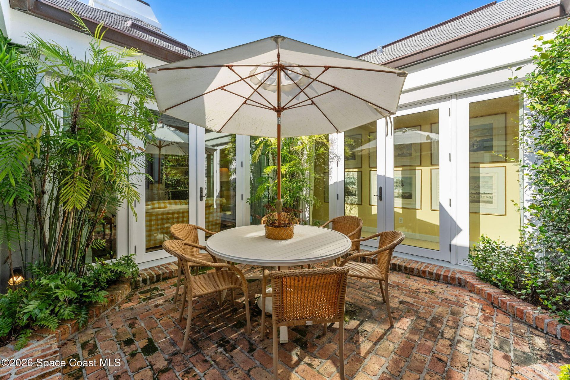 625 Riomar Drive , Vero Beach, FL 32963 Photo