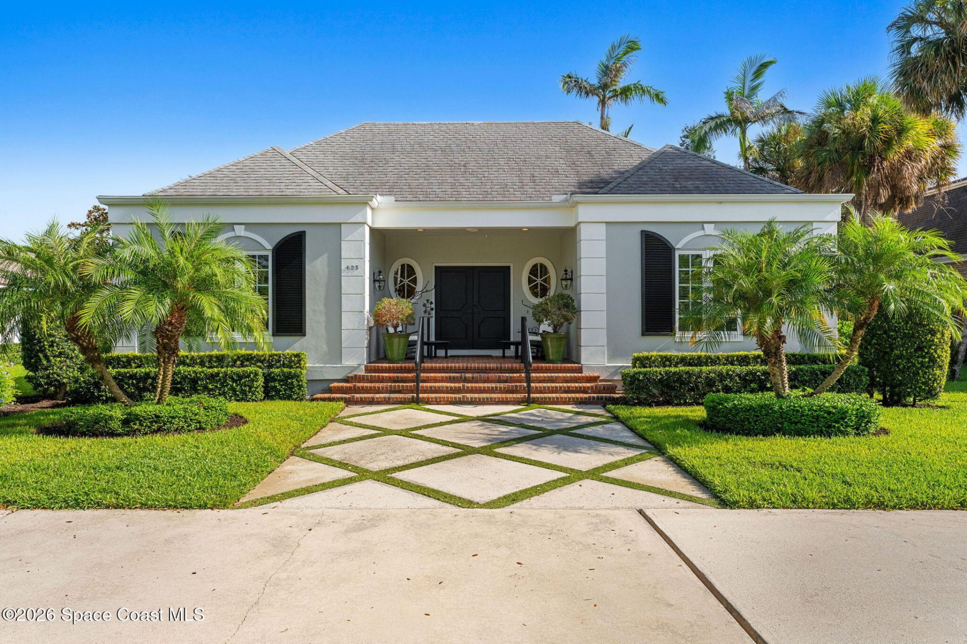 625 Riomar Drive , Vero Beach, FL 32963 Photo