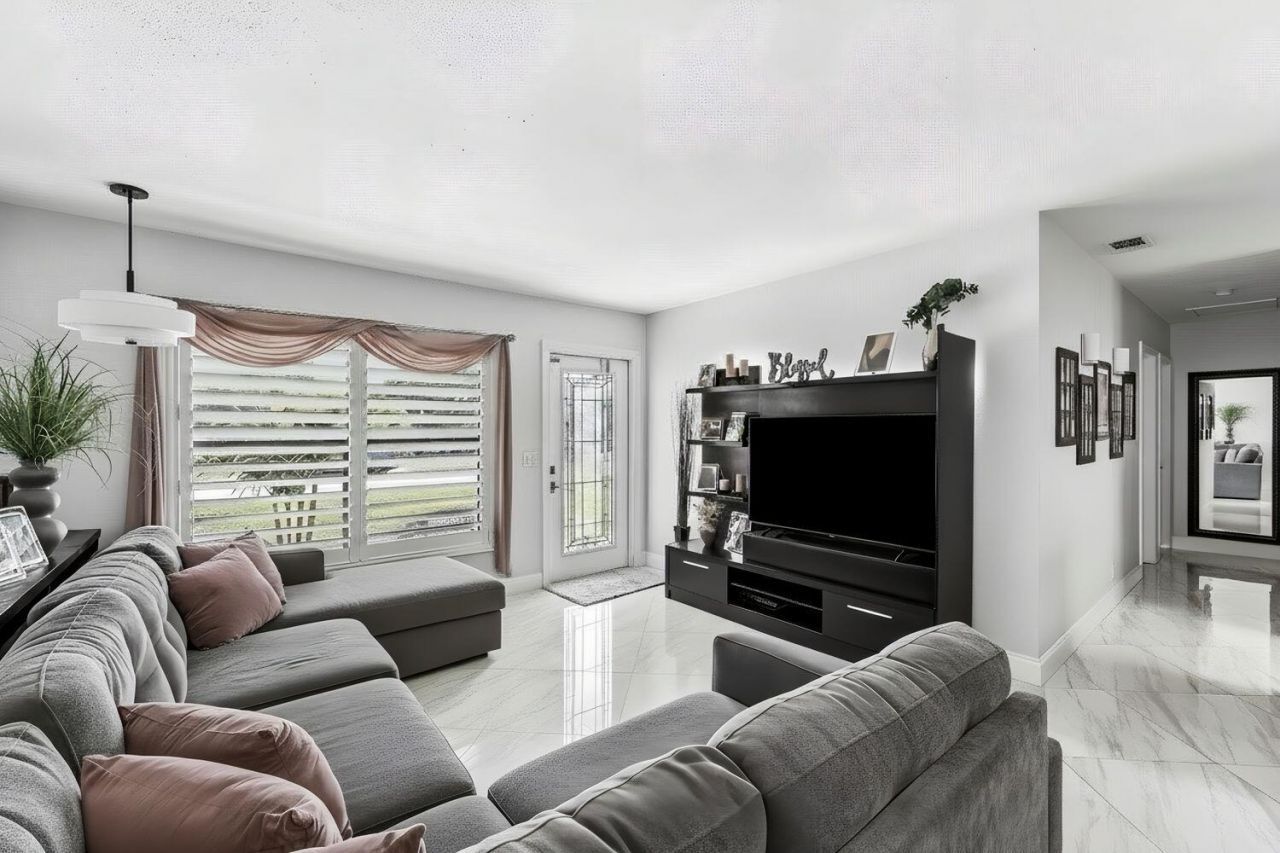 517 Ibis Drive, Delray Beach, FL 33444 Photo