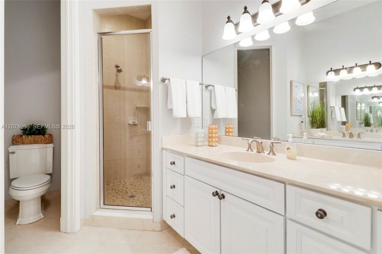 703 Del Sol Cir , Unit 703, Tequesta, FL 33469 Photo