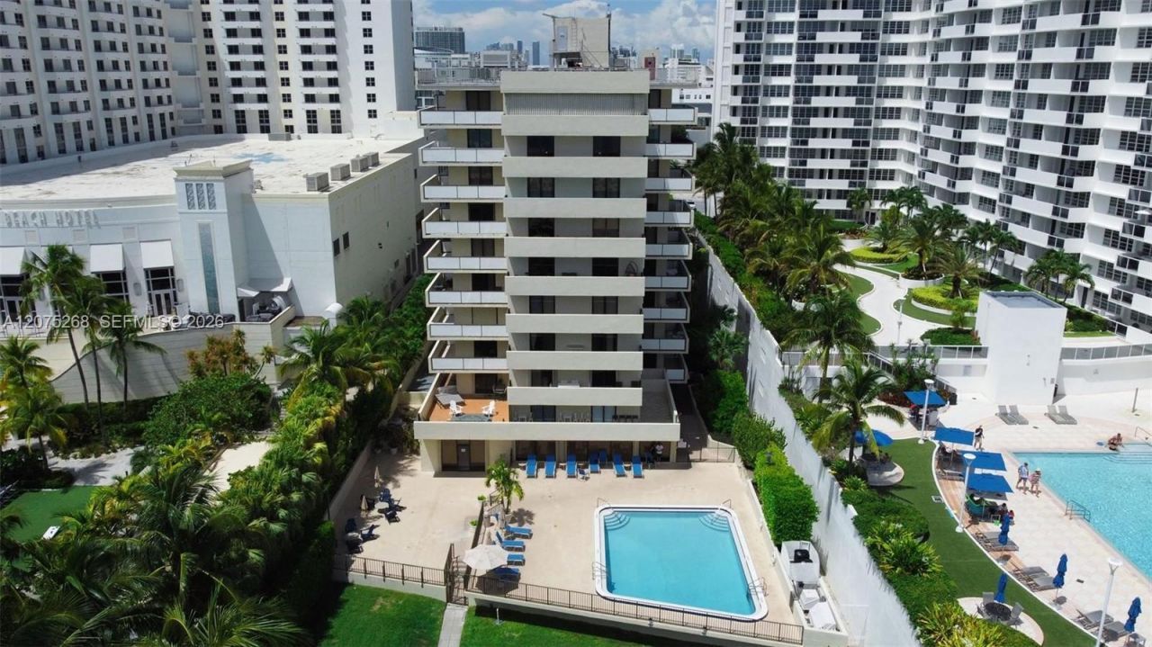 1623 Collins Ave , Unit 312, Miami Beach, FL 33139 Photo