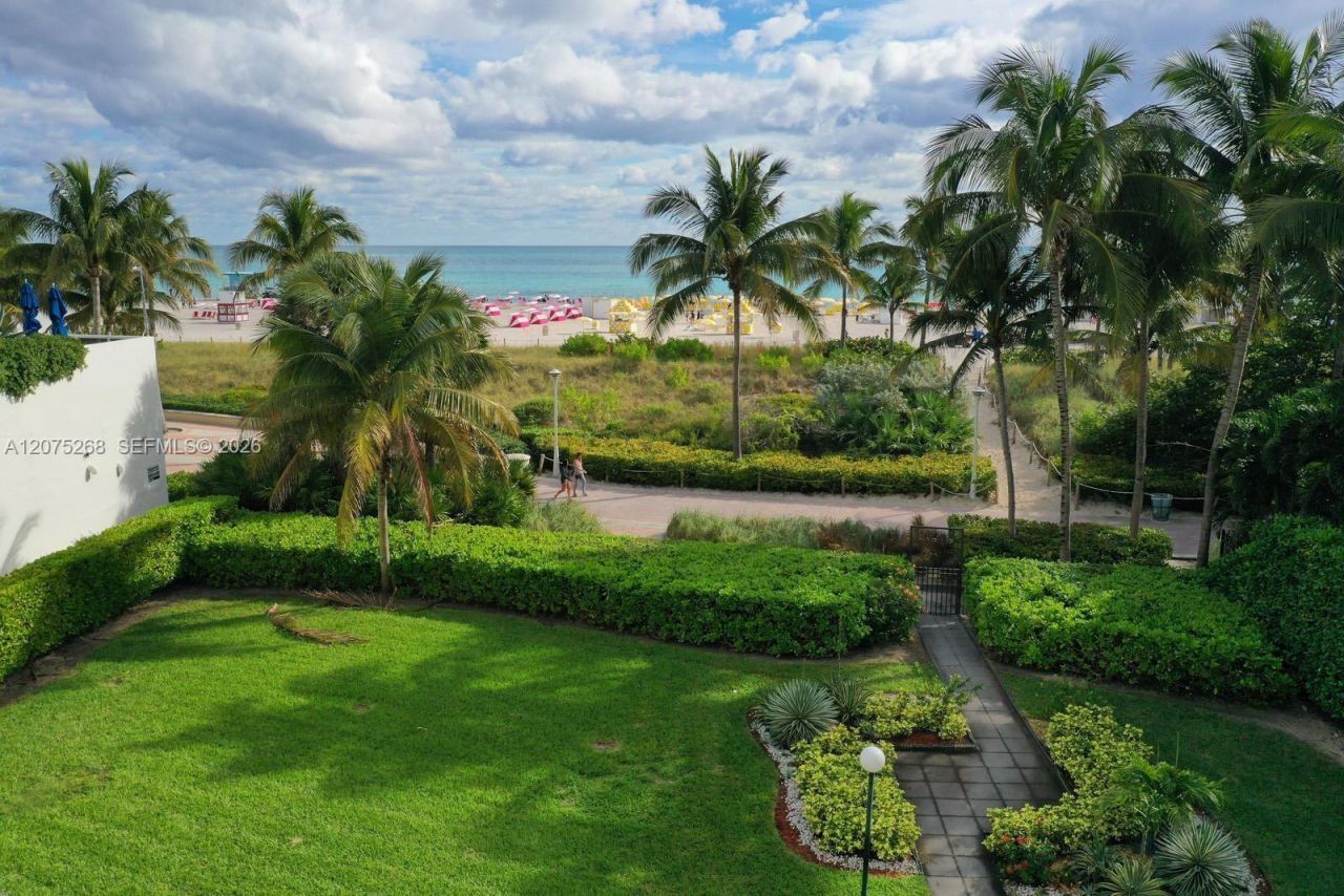 1623 Collins Ave , Unit 312, Miami Beach, FL 33139 Photo