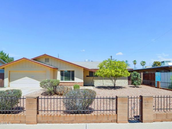 1260 E ALAMEDA Drive, Tempe, AZ 85282
