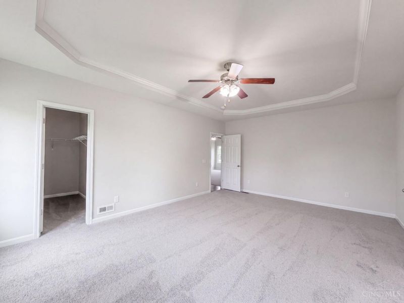 940 Sleepy Hollow Drive, Monroe, OH 45050 Photo 12