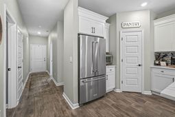 2081 Victory Way photo 4