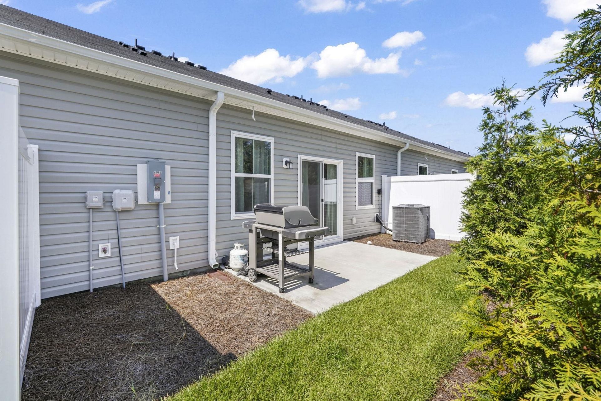 2081 Victory Way Photo 40