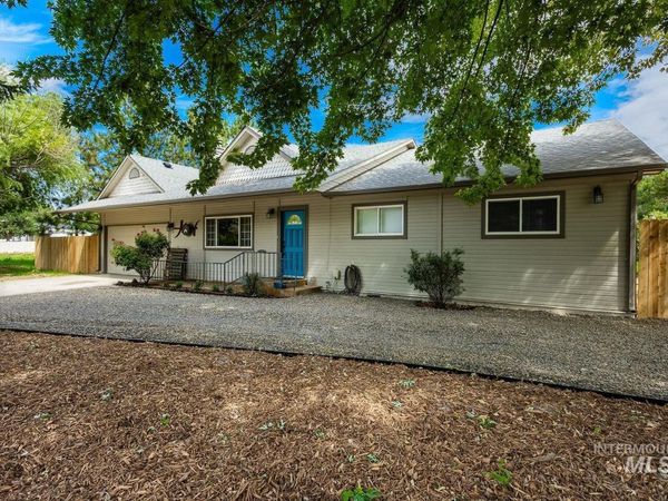 7166 S Cloverdale, Boise, ID 83709
