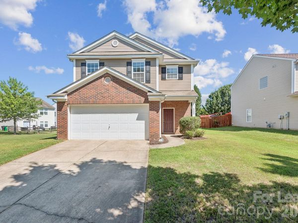8605 Redding Glen Avenue , Charlotte, NC 28216