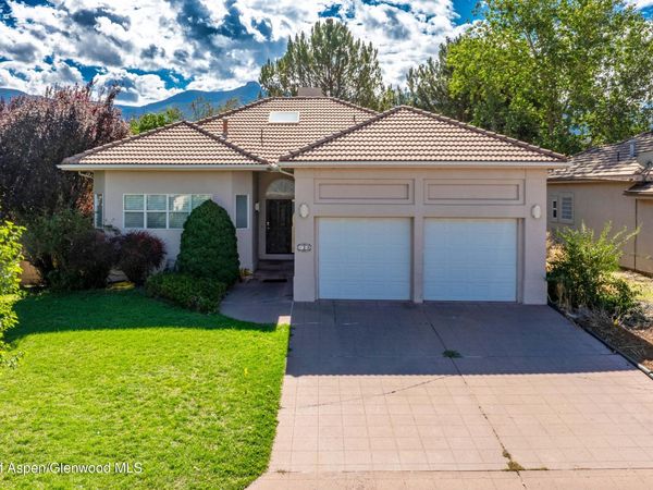 33 Ridge View Place, Battlement Mesa, CO 81635