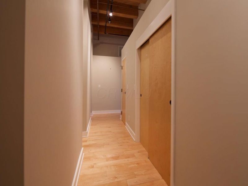 150 E Main Street , Unit 304, Columbus, OH 43215 Photo 7