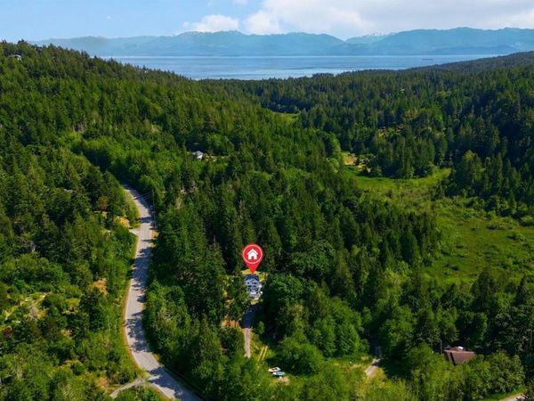 821 Seedtree Rd , Sooke, BC V9Z 1C2