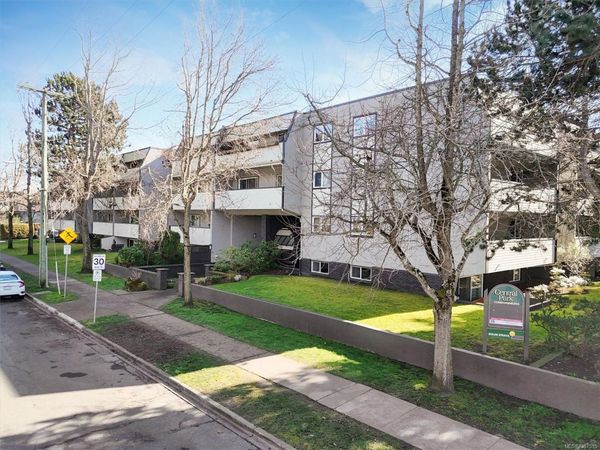 909 Pembroke St , Unit #213, Victoria, BC V8T 4Z5