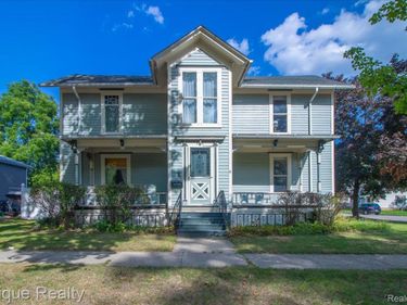 402 N Hickory Street, Owosso, Mi 48867