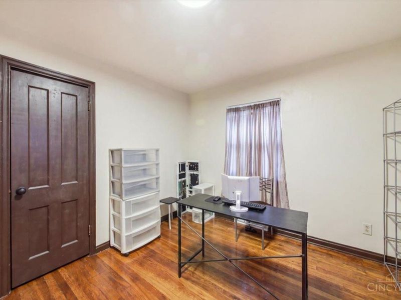 2282 Baltimore Avenue, Cincinnati, OH 45225 Photo 18