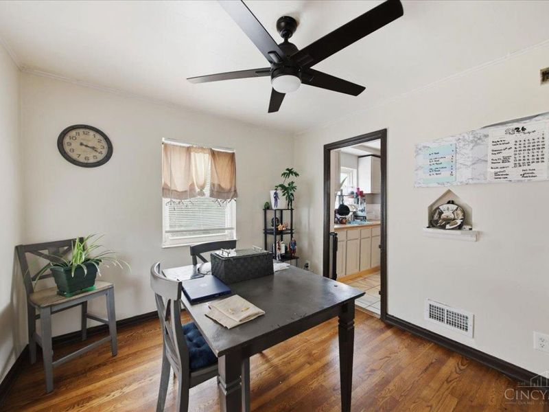 2282 Baltimore Avenue, Cincinnati, OH 45225 Photo 8