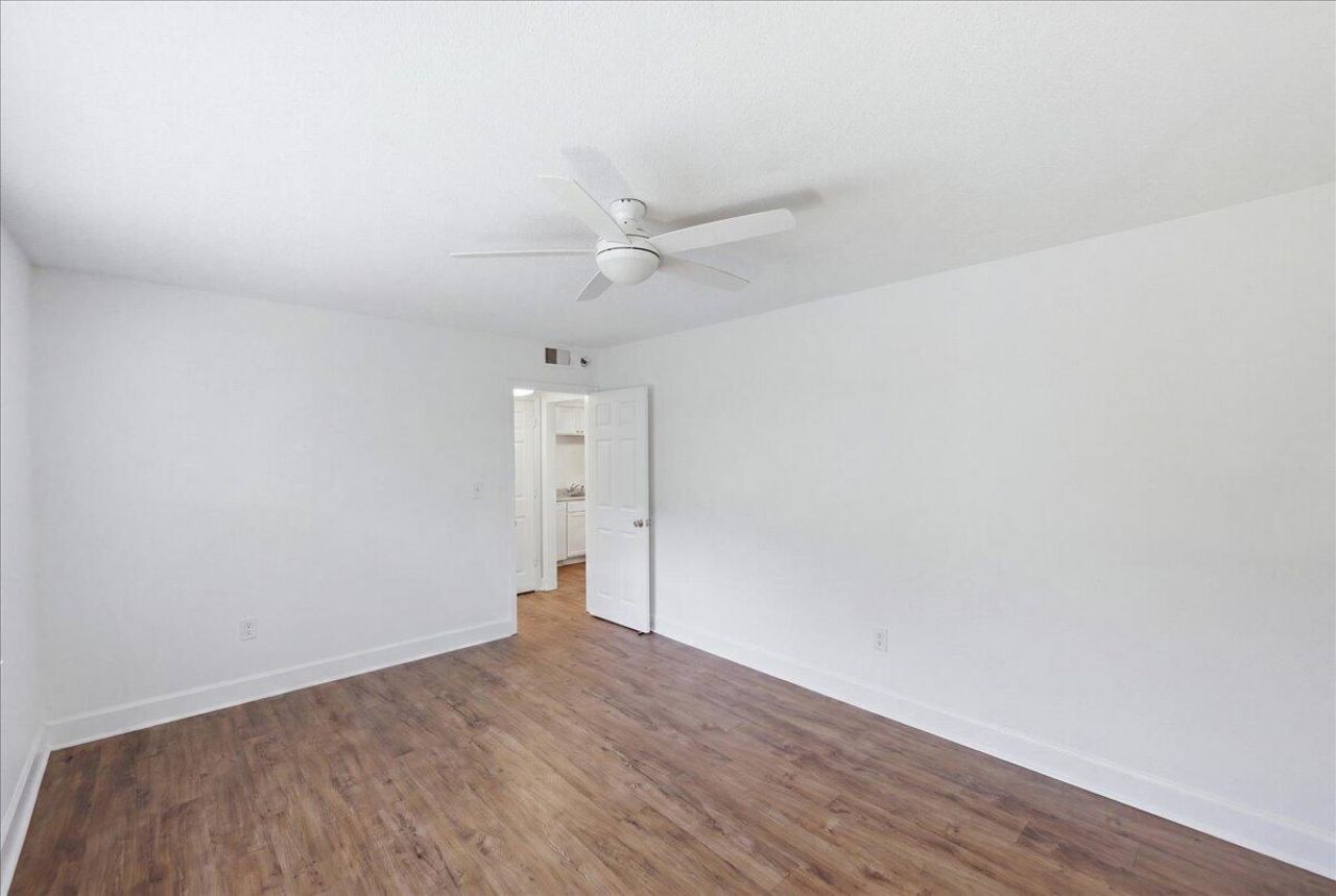 516 Arlington Drive Photo 15