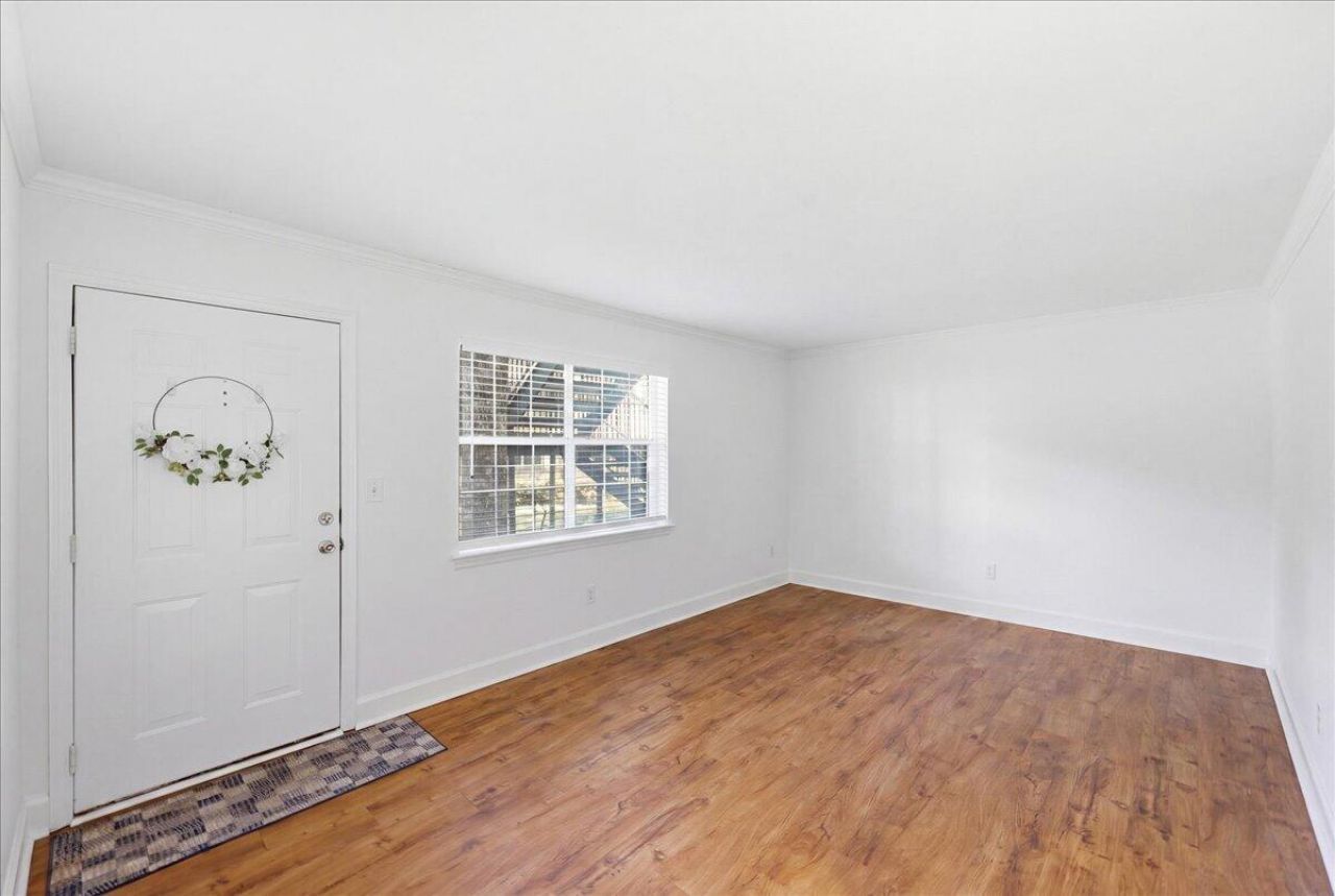 516 Arlington Drive Photo 5