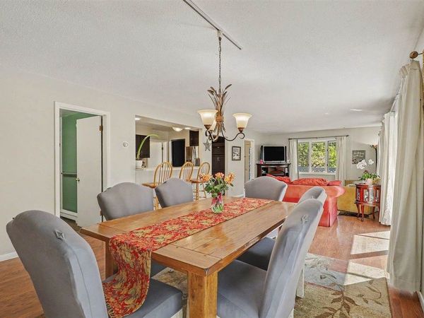 6141 Old 31 S Road, Charlevoix, MI 49720