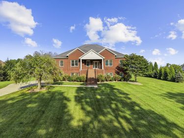 359 Avawam Drive, Richmond, KY 40475