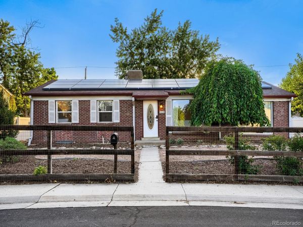 5533 Raritan Way , Denver, CO 80221