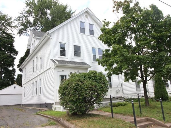 19-21 Thomas Ave, Holyoke, MA 01040
