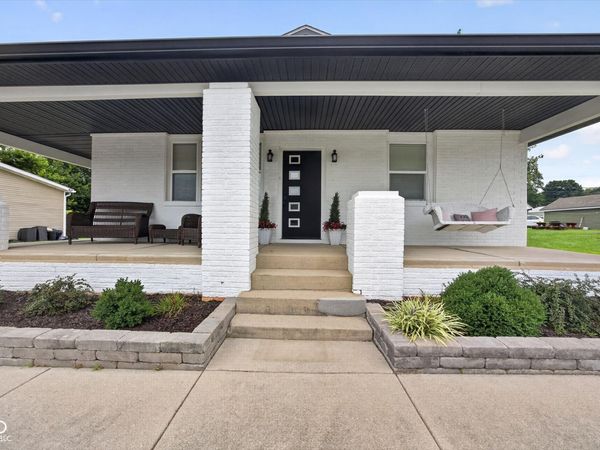 960 E Morgan Street , Martinsville, IN 46151