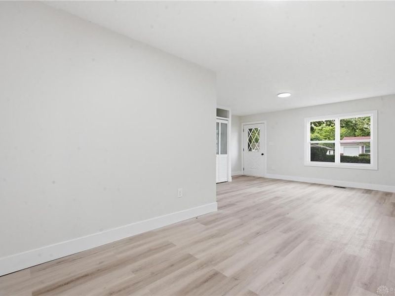 4089 Klepinger Road, Dayton, OH 45416 Photo 7