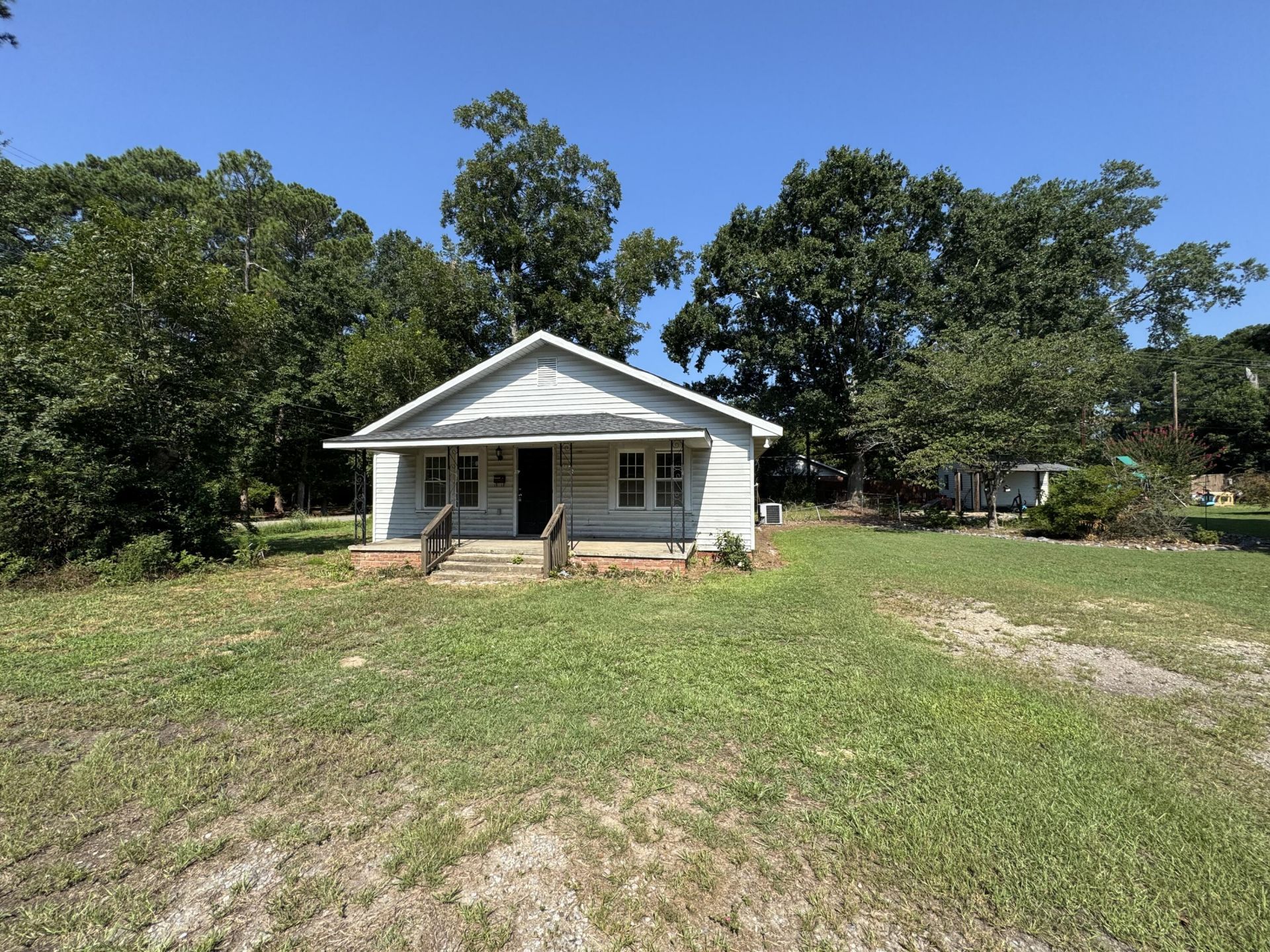 800 Mobley Street Photo 5