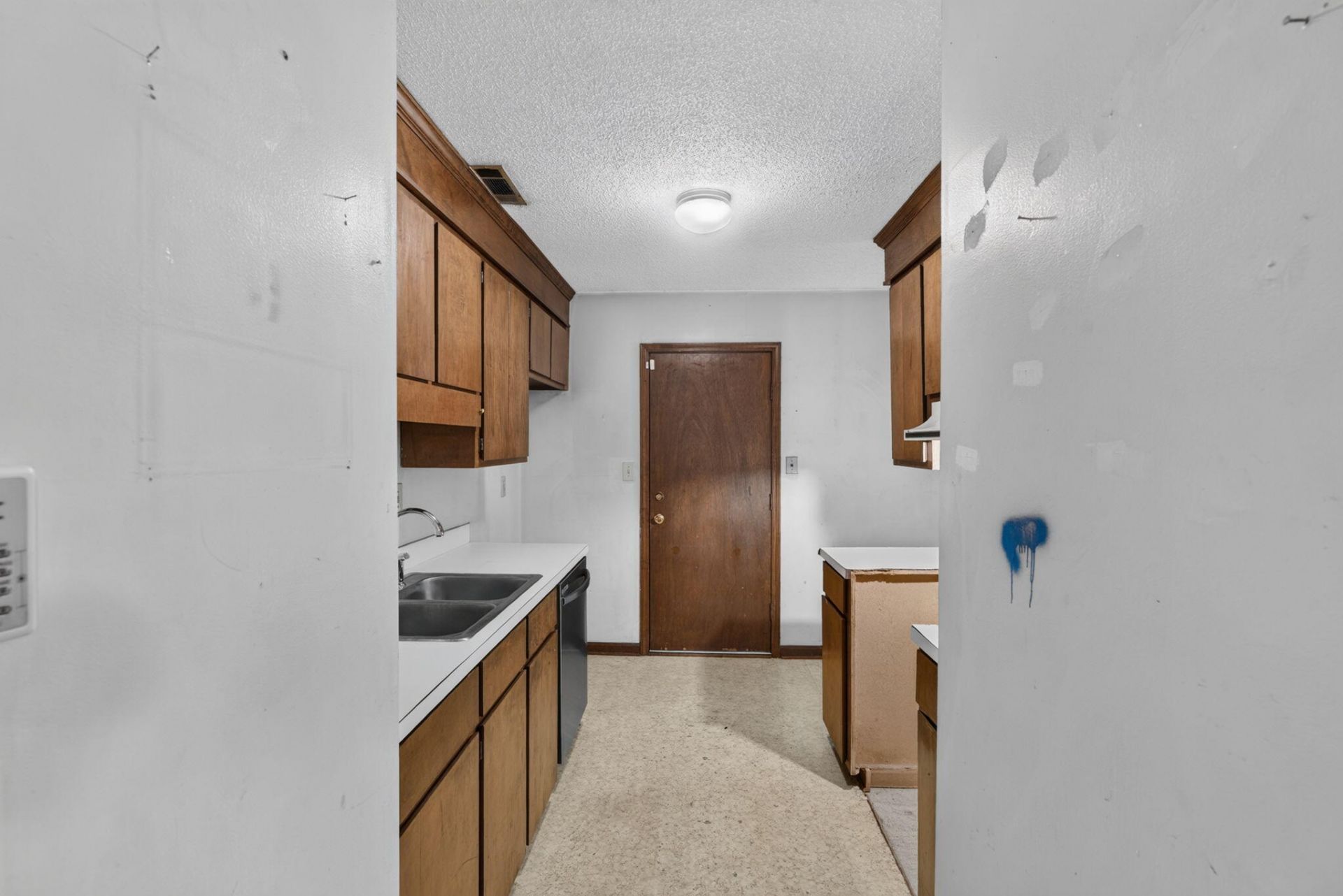 3421 Firetree Court Photo 11