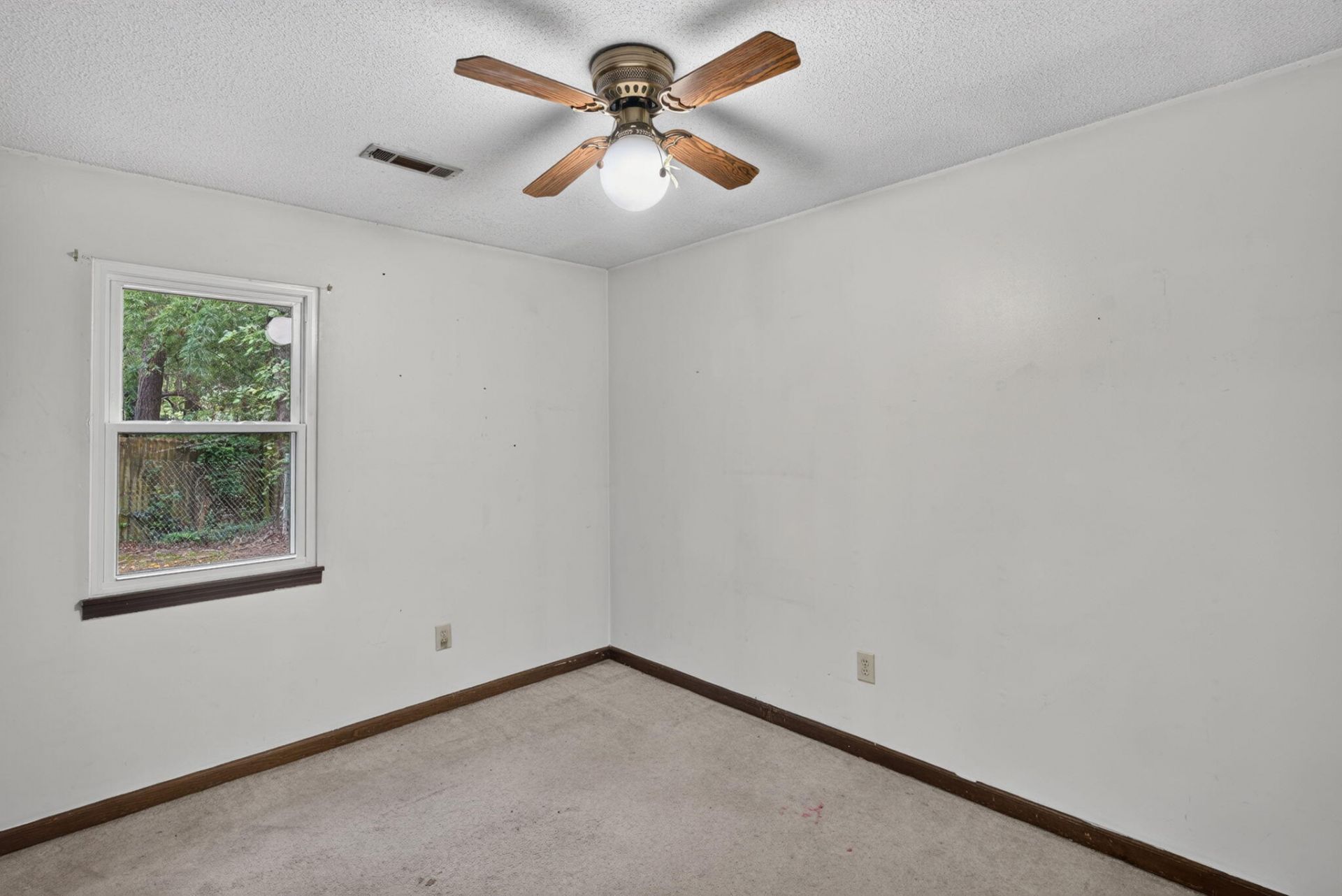 3421 Firetree Court Photo 16