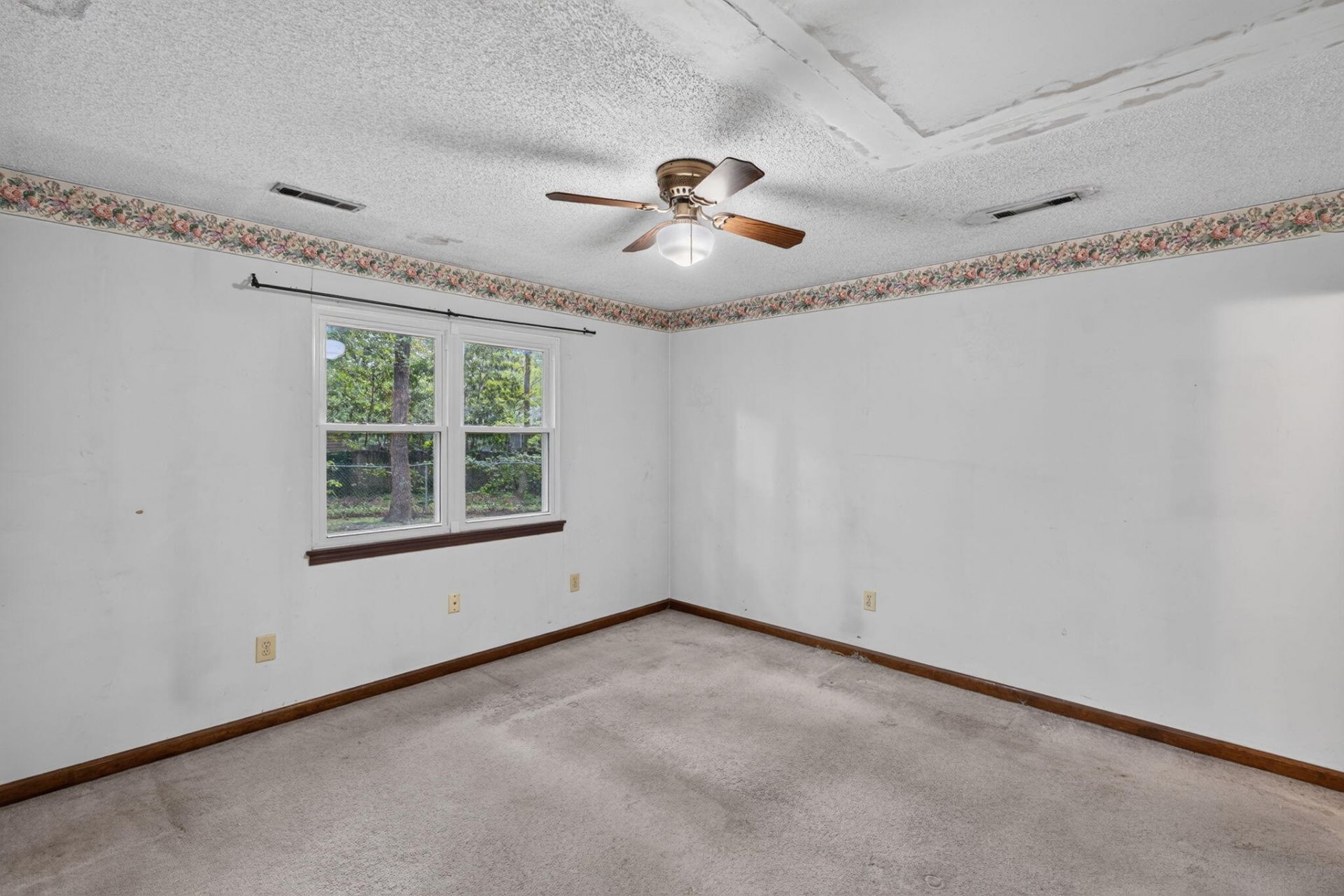3421 Firetree Court Photo 18