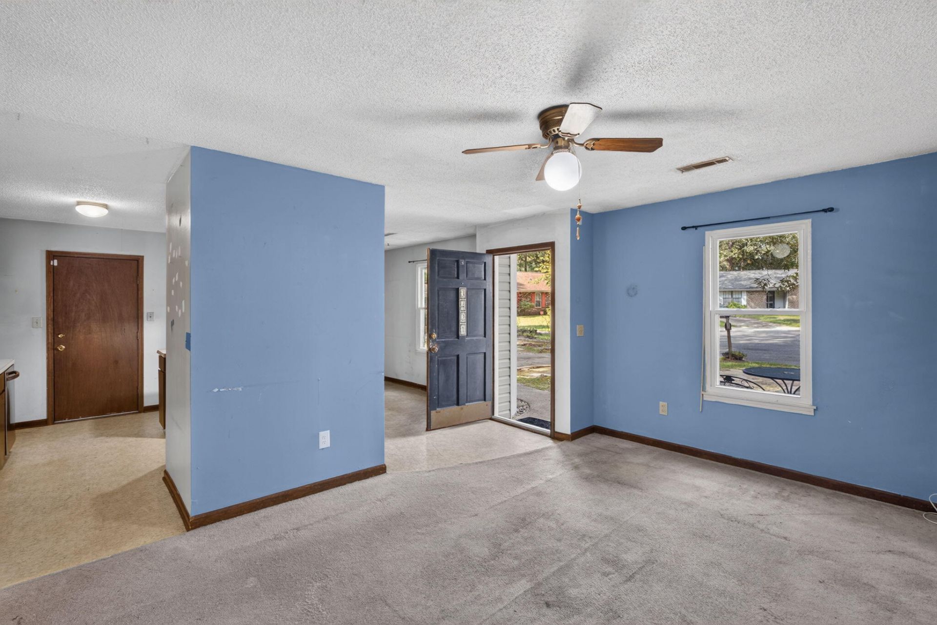 3421 Firetree Court Photo 6