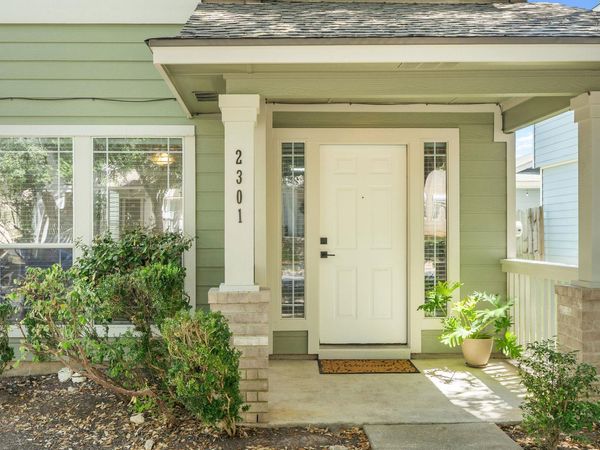 2301 Melissa Oaks LN, Austin, TX 78744