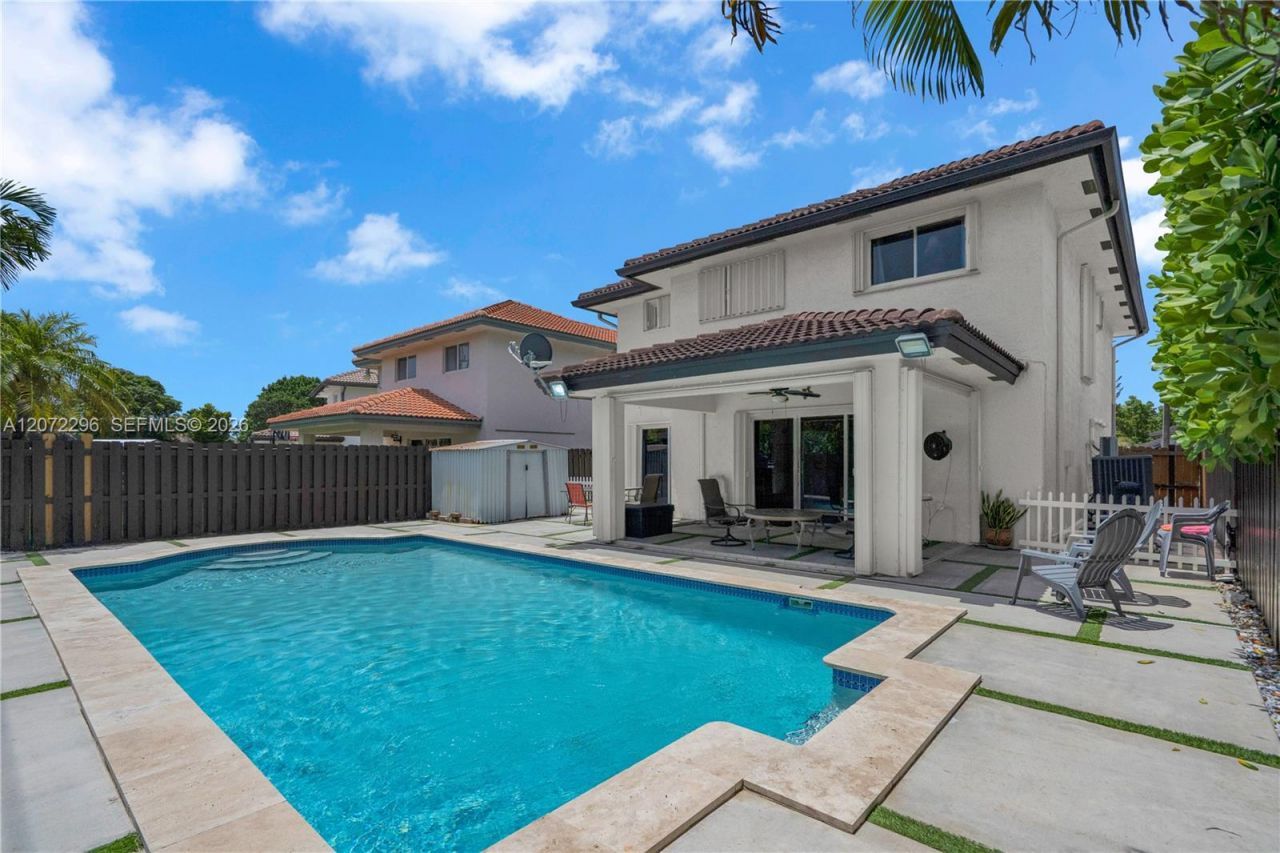 16711 SW 140th Ave , Miami, FL 33177 Photo