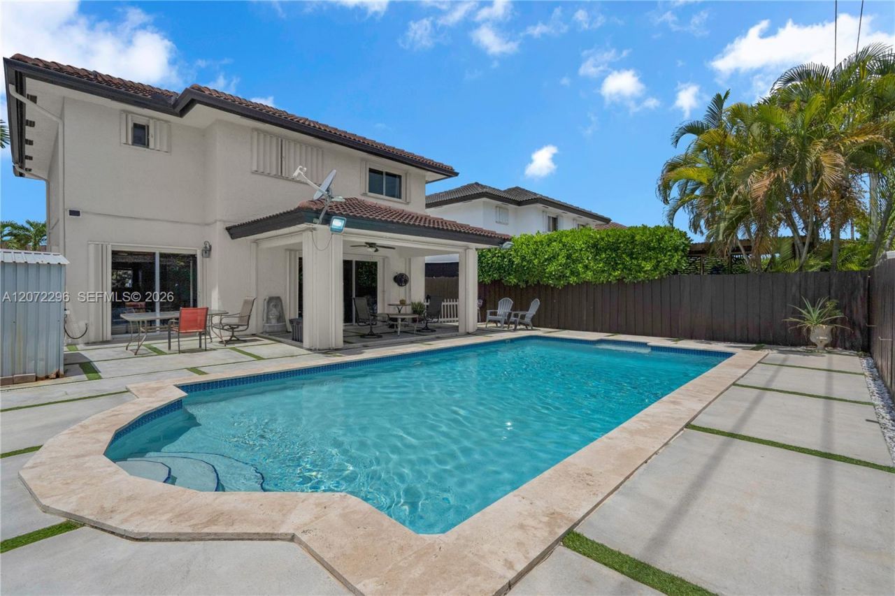 16711 SW 140th Ave , Miami, FL 33177 Photo
