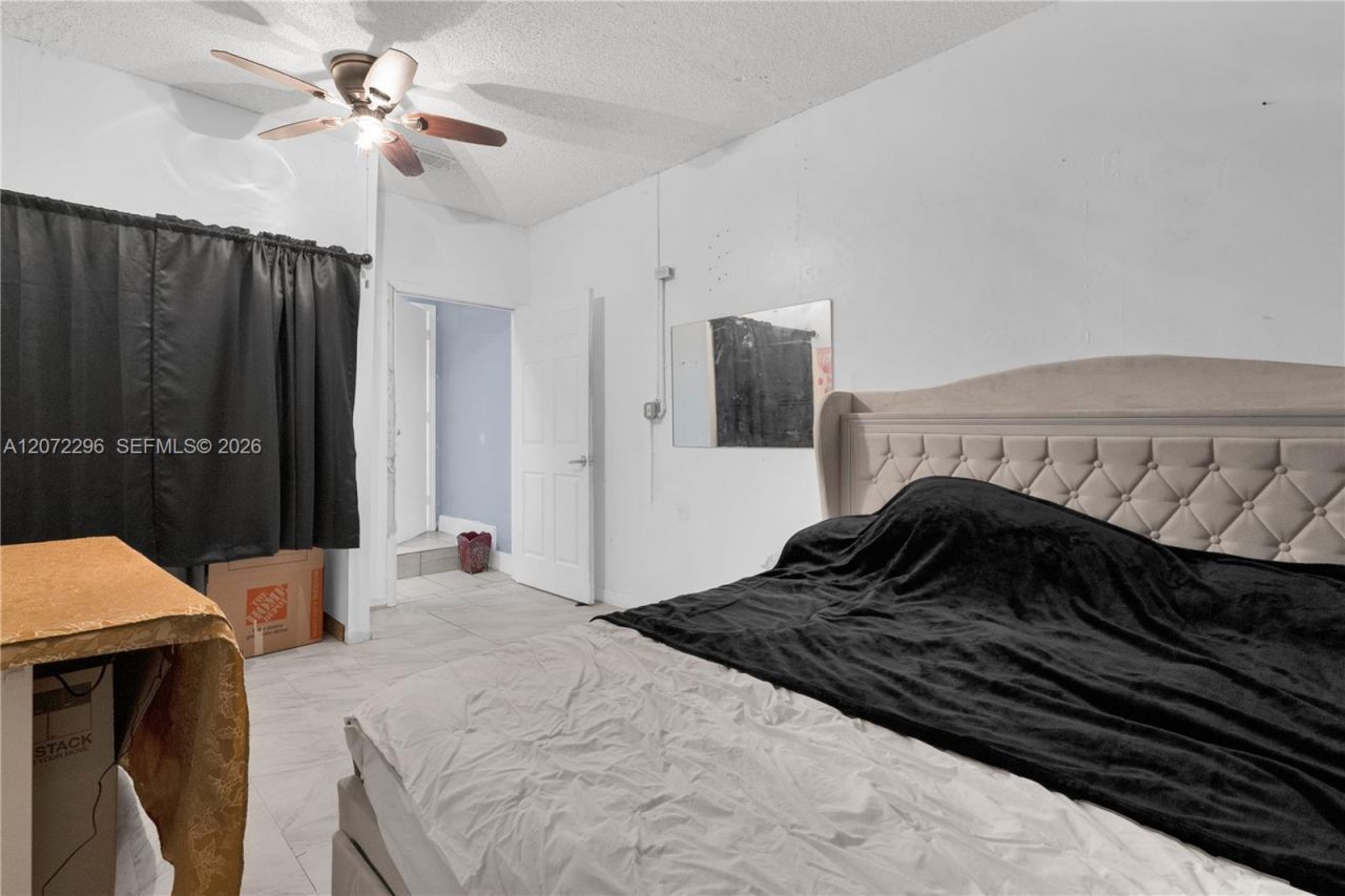 16711 SW 140th Ave , Miami, FL 33177 Photo