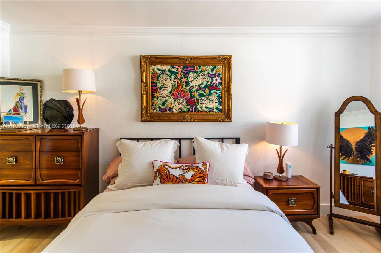 5701 Collins Ave, Unit 605, Miami Beach, FL 33140 Photo