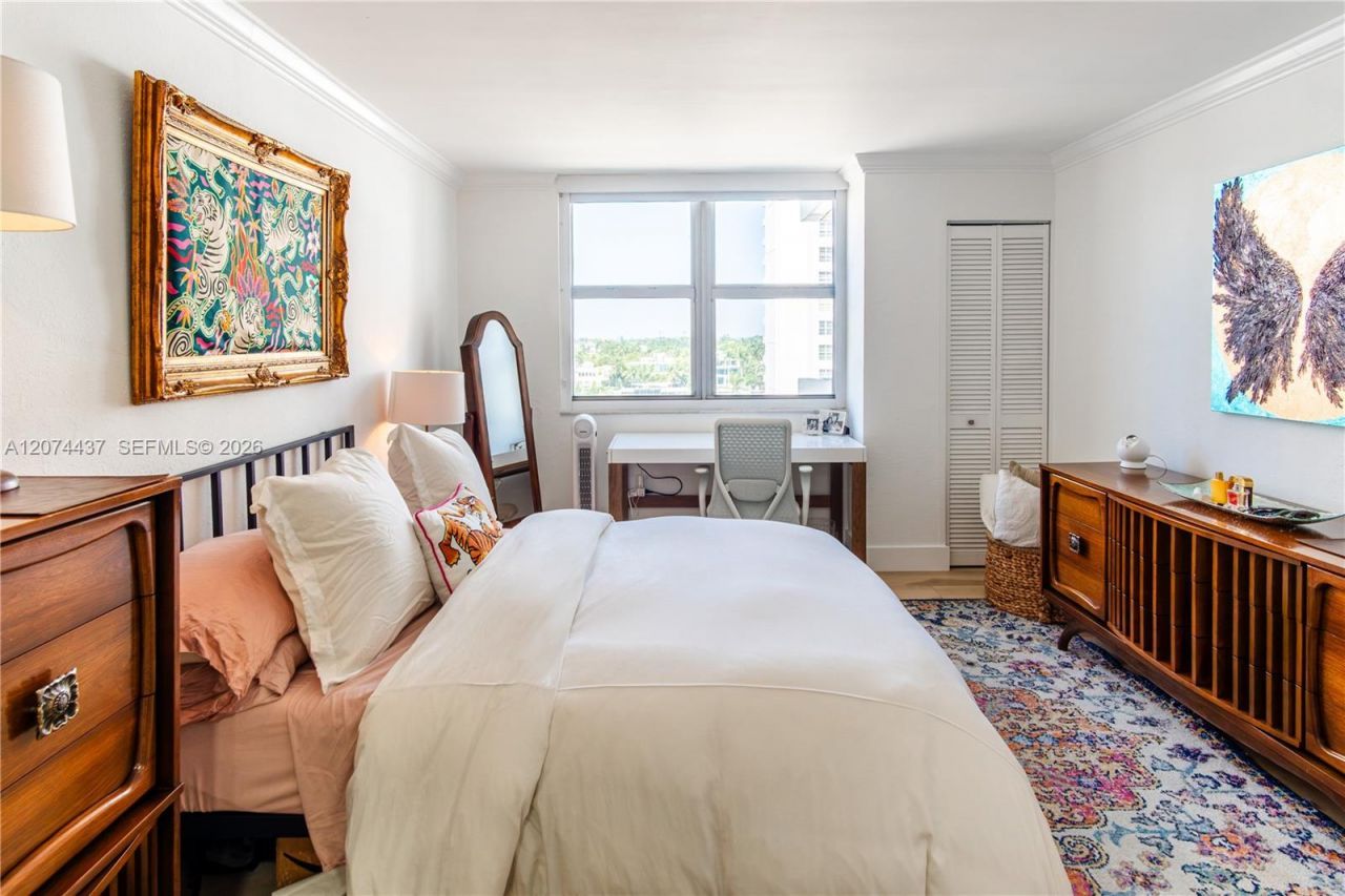 5701 Collins Ave, Unit 605, Miami Beach, FL 33140 Photo