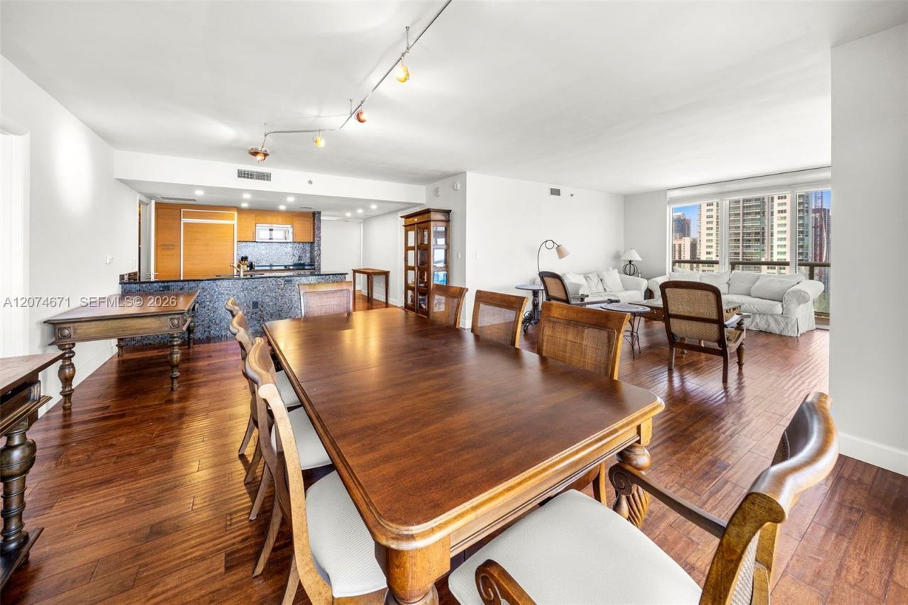 50 Biscayne Blvd, Unit 4402, Miami, FL 33132 Photo