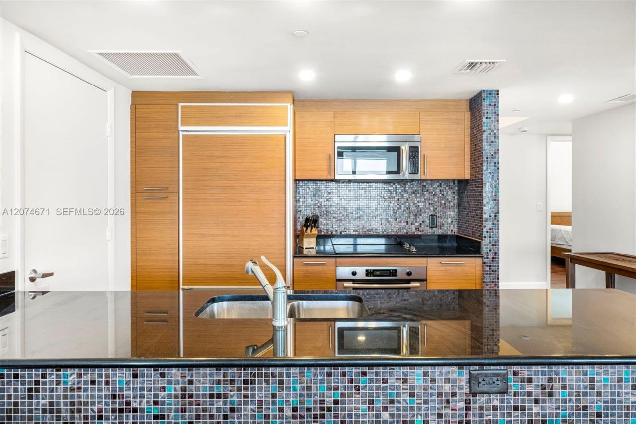50 Biscayne Blvd, Unit 4402, Miami, FL 33132 Photo