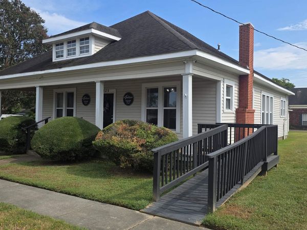 303 & 309 Main Street, Arkadelphia, AR 71923