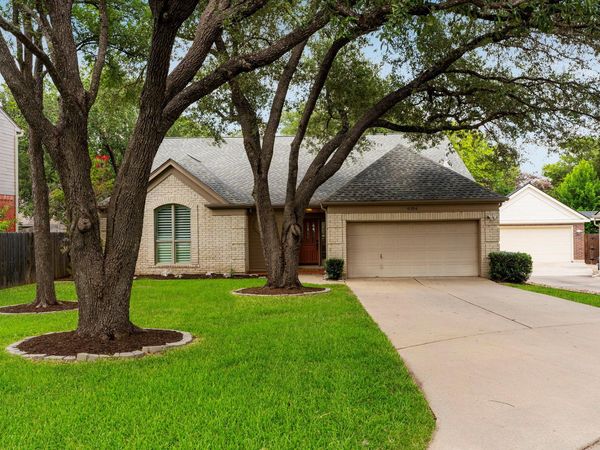 6304 Walebridge LN, Austin, TX 78739